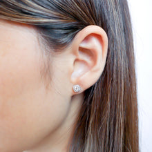 Load image into Gallery viewer, CEHA*01_00 Halo Studs Earrings
