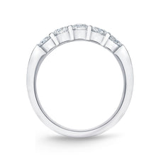 Load image into Gallery viewer, ERPT110_00 Petite Prong Band Ring
