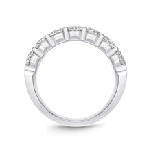 Load image into Gallery viewer, ERPT119_00 Petite Prong Band Ring
