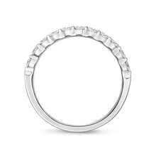 Load image into Gallery viewer, ERPT125_00 Petite Prong Band Ring
