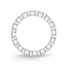 Load image into Gallery viewer, ERPT136_00 Petite Prong Band Ring
