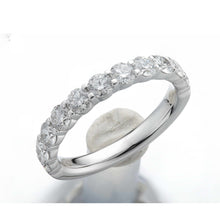 Load image into Gallery viewer, ERPT197_00 Petite Prong Diamond Band Ring
