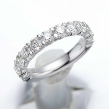 Load image into Gallery viewer, ERPT206_00 Petite Prong Diamond Band Ring
