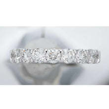 Load image into Gallery viewer, ERPT206_00 Petite Prong Diamond Band Ring
