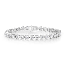 Load image into Gallery viewer, FBFD303_00 My First Diamond Illusion-setting Bracelet
