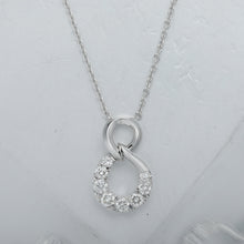 Load image into Gallery viewer, FCVD140_00 "8" Diamond Necklace
