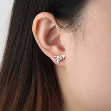 Load image into Gallery viewer, FEBM303_00 Blossom Studs Earrings
