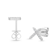 Load image into Gallery viewer, FECS135_00 Classics Diamond Studs Earrings
