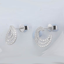 Load image into Gallery viewer, FEDC105_00 Diamond Circle Classic Earrings Unemployed
