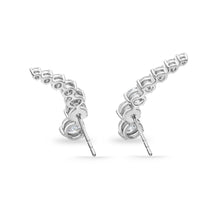 Load image into Gallery viewer, FEDD199_00 Diamond Line Climber Earrings
