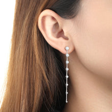Load image into Gallery viewer, FEDD220_00 Diamond Line Dangling Earrings
