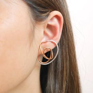 FEEN110_00 Entwined Hoops