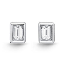 Load image into Gallery viewer, FESUB01_00 Stack'em Up Diamond Studs Earrings
