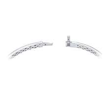 Load image into Gallery viewer, FGCS124_00 Classics Diamond Oval Bangle
