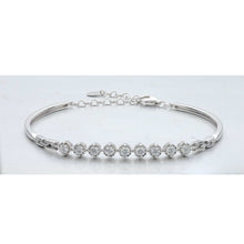 Load image into Gallery viewer, FGFD412_00 My First Diamond  Oval Bangle
