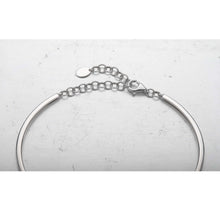 Load image into Gallery viewer, FGFD412_00 My First Diamond  Oval Bangle
