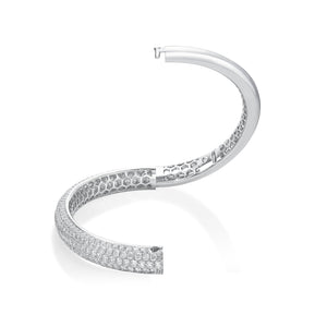 FGPV108_00 Pave Diamond Oval Bangle