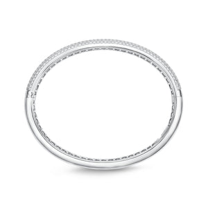 FGPV109_00 Pave Diamond Oval Bangle