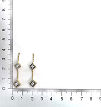 Load image into Gallery viewer, FJFD104_00 My First Diamond Illusion-setting Earrings
