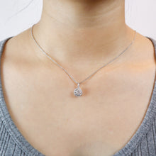 Load image into Gallery viewer, FNBQ148_00 Diamond Bouquets Fashion Necklace
