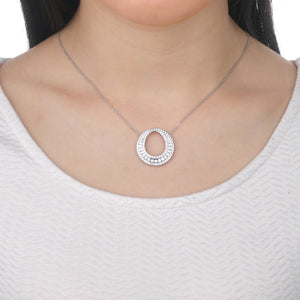 FNDC103_00 Diamond Circle Classic Necklace