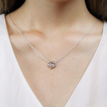 Load image into Gallery viewer, FNDSA10_00 Dancing Diamond Classic Necklace

