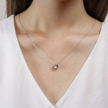 Load image into Gallery viewer, FNDSC16_00 Dancing Diamond Classic Necklace
