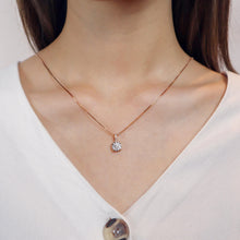 Load image into Gallery viewer, FPBQ105_00 Diamond Bouquets Fashion Pendant
