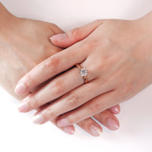 Load image into Gallery viewer, FRBQ143_00 Diamond Bouquets Engagement Ring
