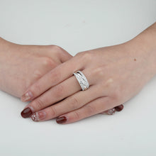 Load image into Gallery viewer, FRDD223_00 Diamond Line Fashion Ring
