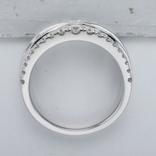 Load image into Gallery viewer, FRDD226_00 Diamond Line Fashion Ring

