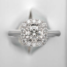 Load image into Gallery viewer, FRFDG04_00 My First Diamond Illusion-setting Ring
