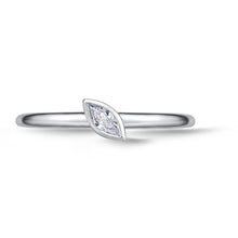 Load image into Gallery viewer, FRSUM01_00 Stack'em Up Diamond Fashion Ring
