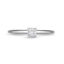 Load image into Gallery viewer, FRSUS01_00 Stack'em Up Diamond Fashion Ring
