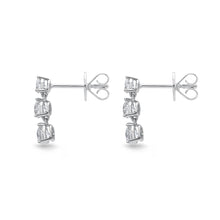 Load image into Gallery viewer, MEDDE02_00 Diamond Line Dangling Earrings
