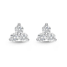 Load image into Gallery viewer, MESPB01_00 Shared Prong Diamond Studs Earrings
