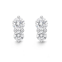 Load image into Gallery viewer, MESPB03_00 Shared Prong Diamond Studs Earrings
