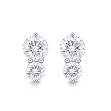 Load image into Gallery viewer, MESPG05_00 Shared Prong Diamond Studs Earrings
